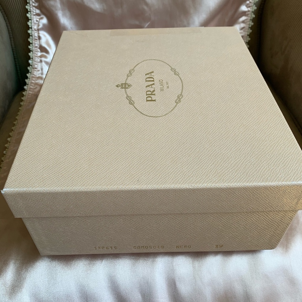 Prada Pumps - image 8